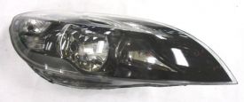 LHD Headlight Volvo V40 From 2012 Right 31283327 Black Background