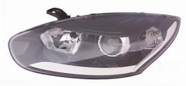 LHD Headlight Renault Megane 2014-2015 Left With Daylight Black Background