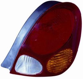 Taillight Toyota Corolla 2000-2001 Right Side