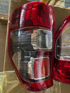 Taillight Unit Ford Ranger From 2016 Left 1899212 White Red
